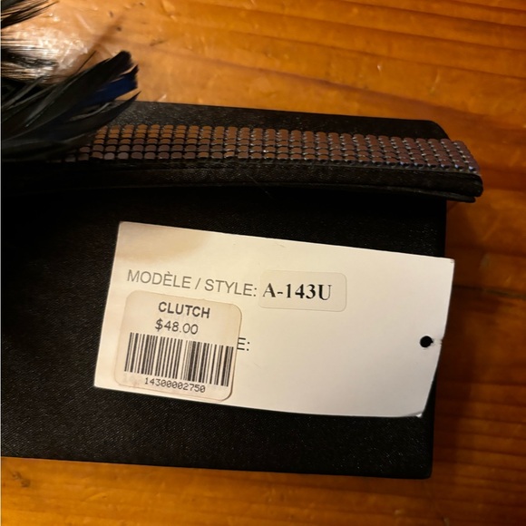 Frank Lyman Belt and Clutch - Picture 5 of 5